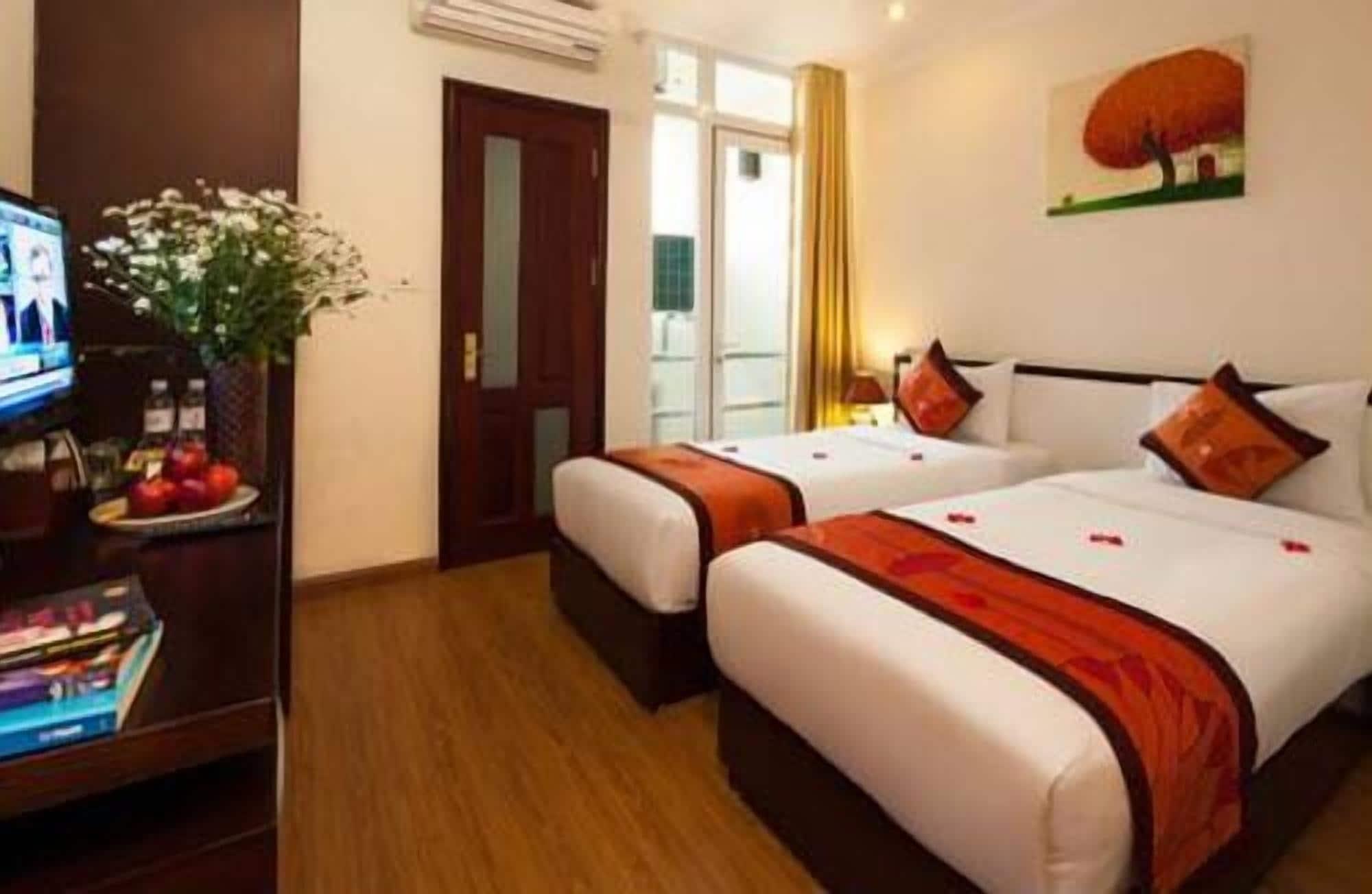 Rising Dragon Estate Hotel Hanoi Buitenkant foto