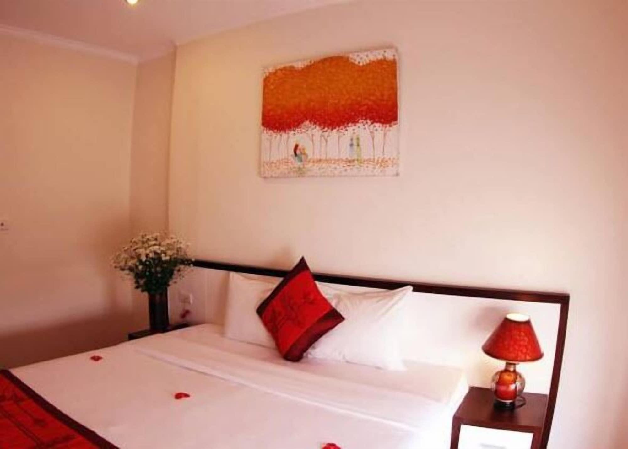 Rising Dragon Estate Hotel Hanoi Buitenkant foto